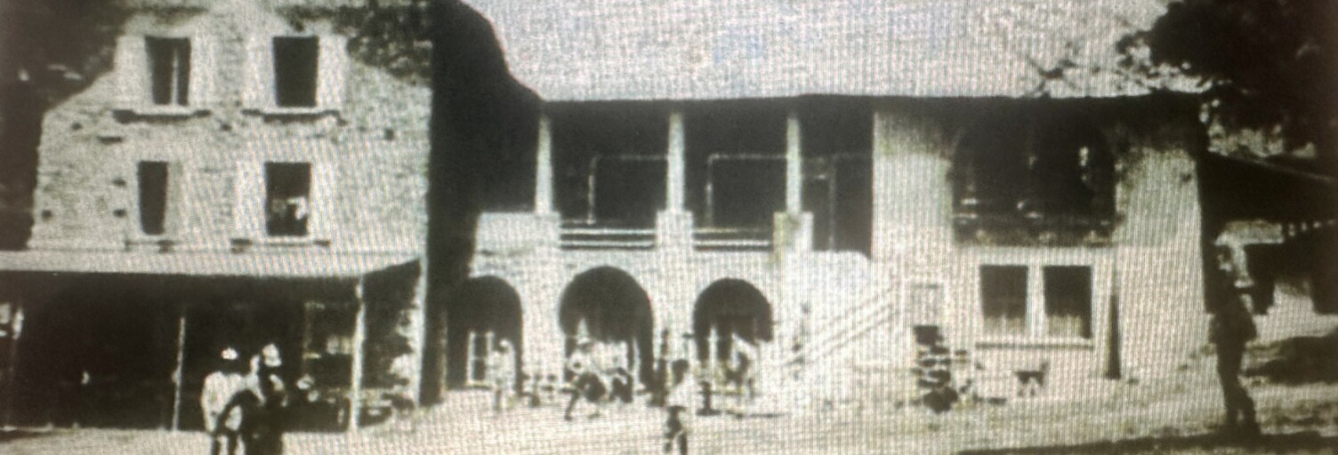 Immeuble  750 m² à vendre à Saint-André-d'Embrun (05200)