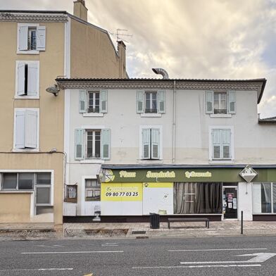 Immeuble  240000 €