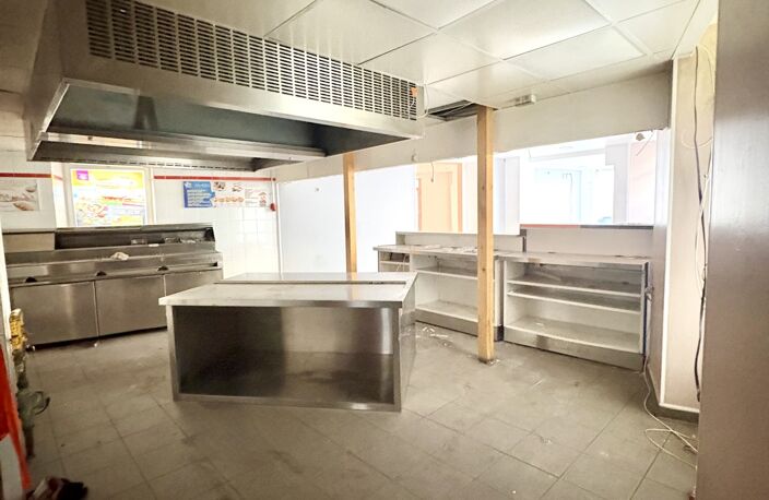 Vente Immeuble 250 m&sup2; — photo 3