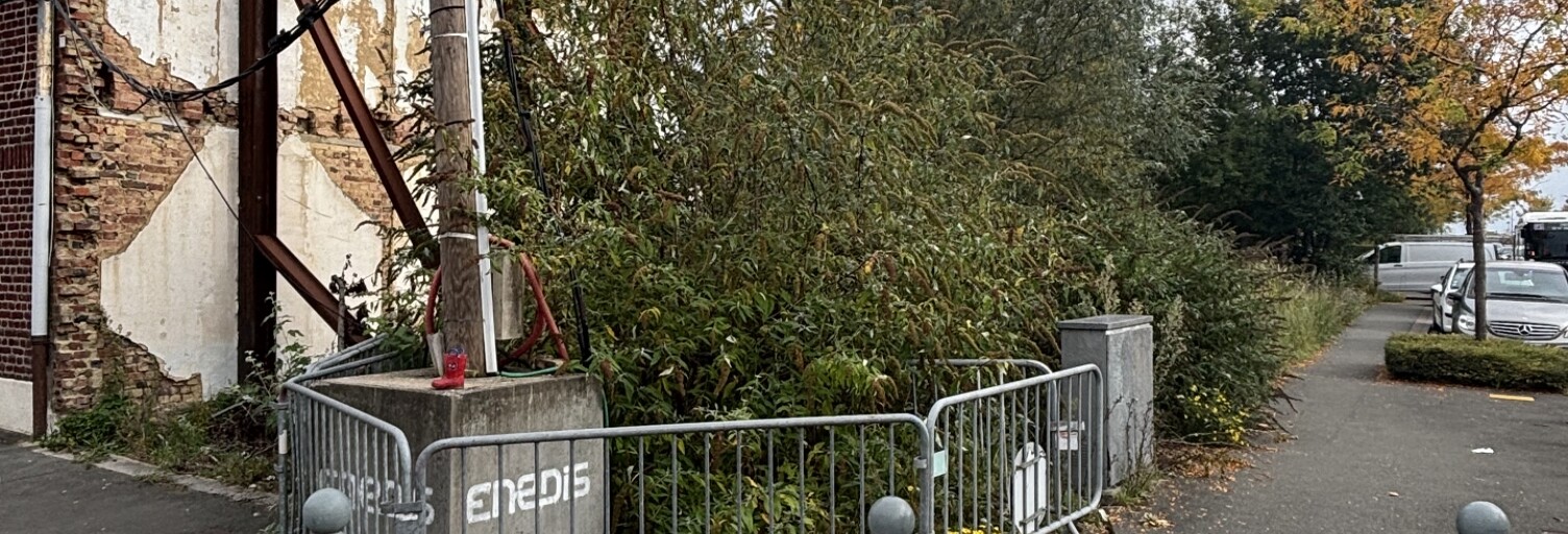 Terrain  303 m² à vendre à Hem (59510)