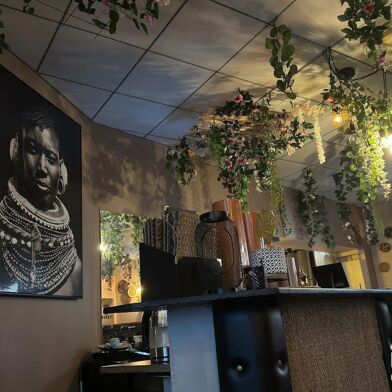 Commerce  137500 €