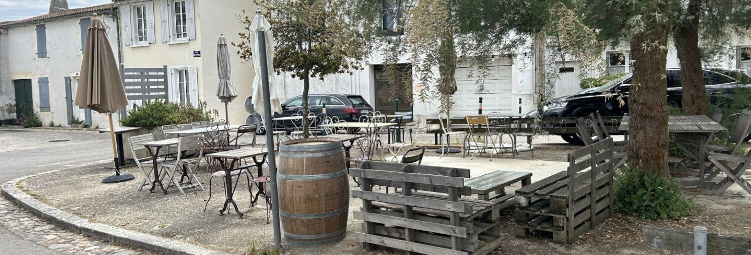 Commerce  130 m² à vendre à Ars-en-Ré (17590)