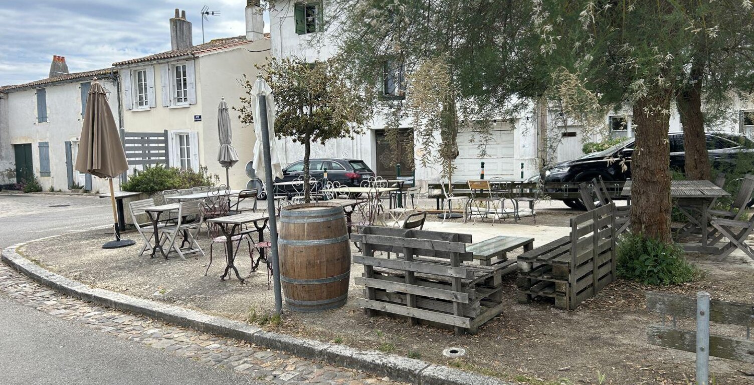 Vente Restaurant 130 m&sup2; — photo 1