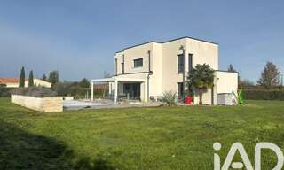 Maison 5 Pièces 177 m² à vendre à Ligugé (86240)