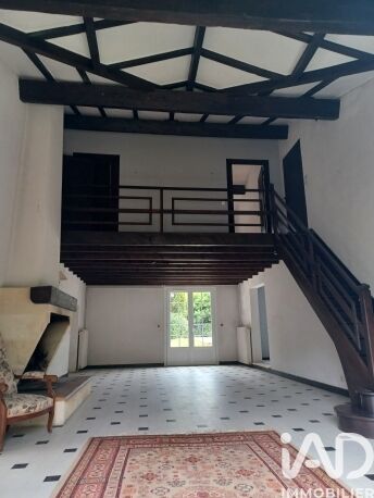 Coutras - 200m² - 5p. - 3ch.