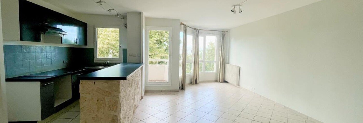 Appartement 2 Pièces 47 m² à vendre à Évry-Courcouronnes (91000)