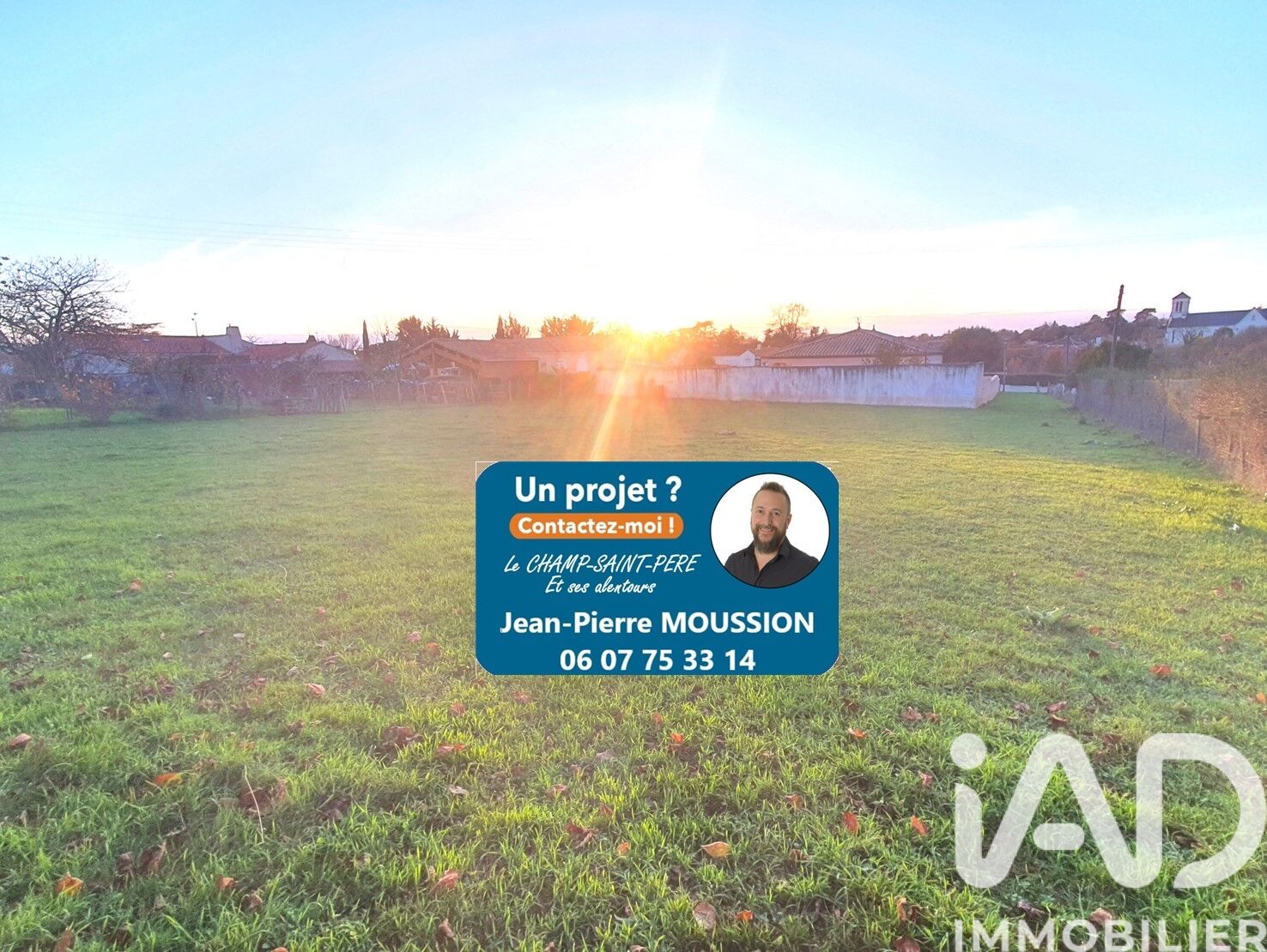 Le-Champ-St-Pere - 1109m²