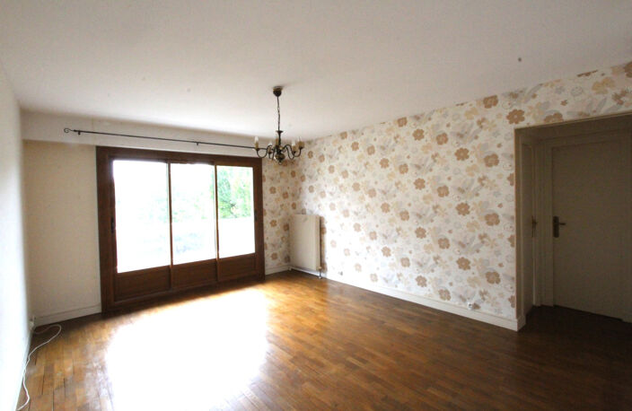 Centre-ville, bel appartement T2 avec balcon proche commerce — photo 2