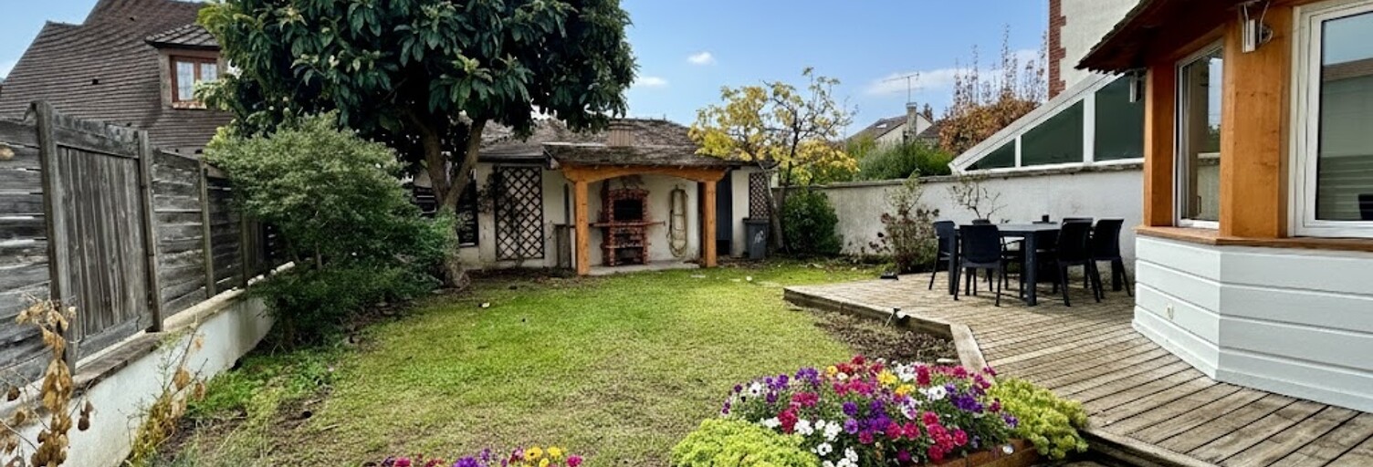 Maison 7 Pièces 110 m² à vendre à Houilles (78800)