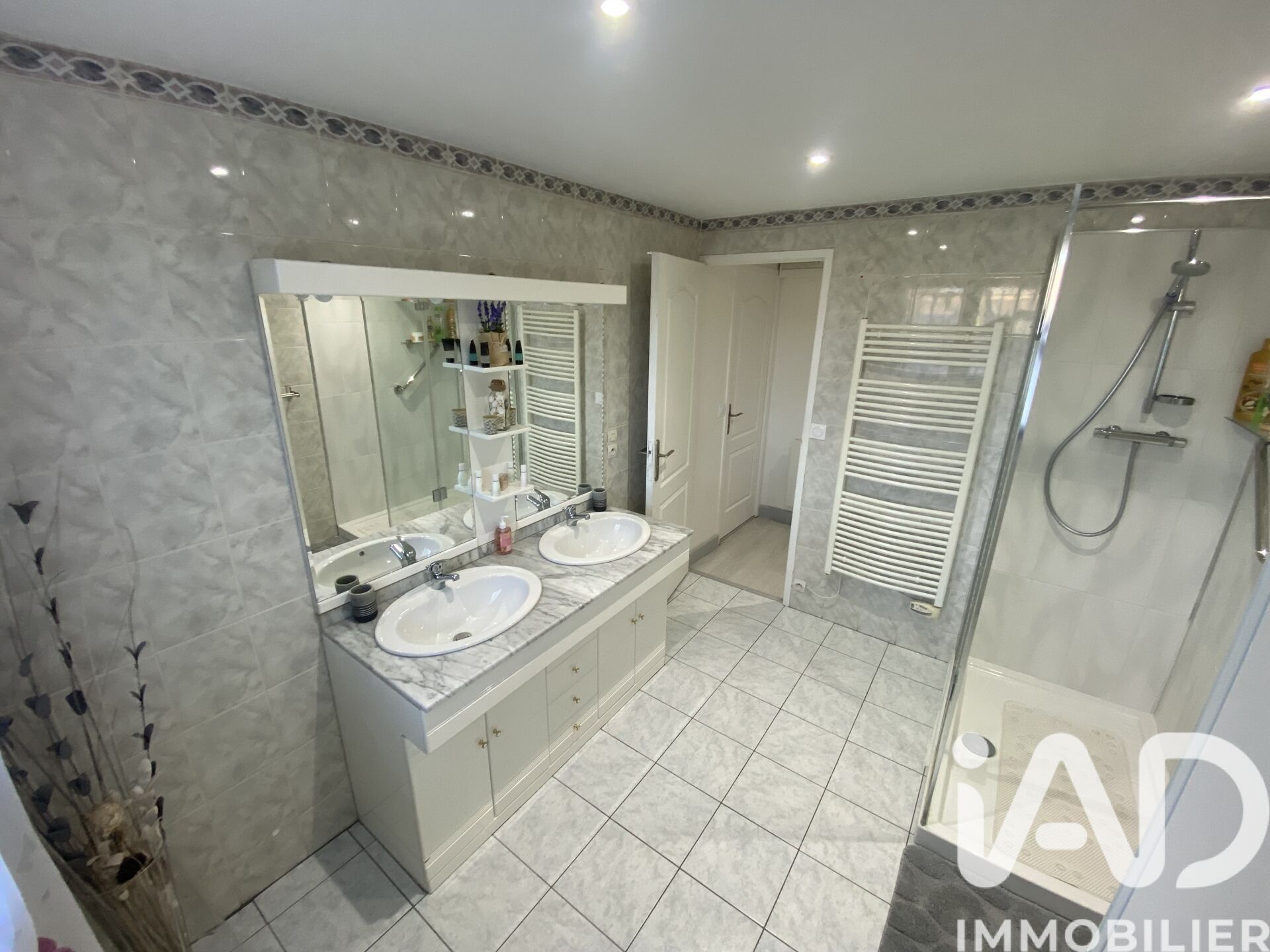 Vente Maison/villa 8 pièces - Photo 5