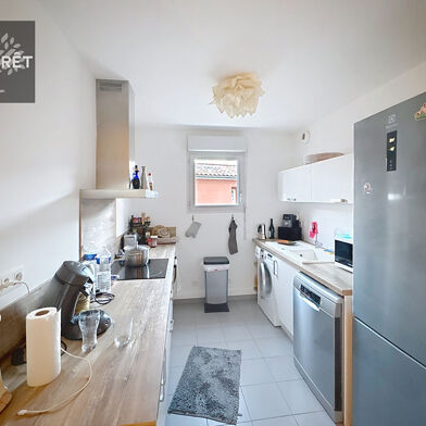 Appartement 4 pièces 1240 €