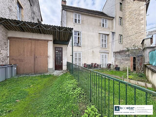 Immeuble proposé à Saint-Yrieix-la-Perche