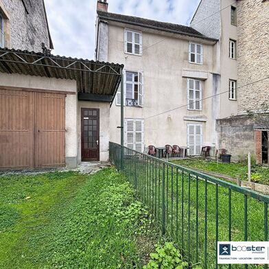 Immeuble  221000 €