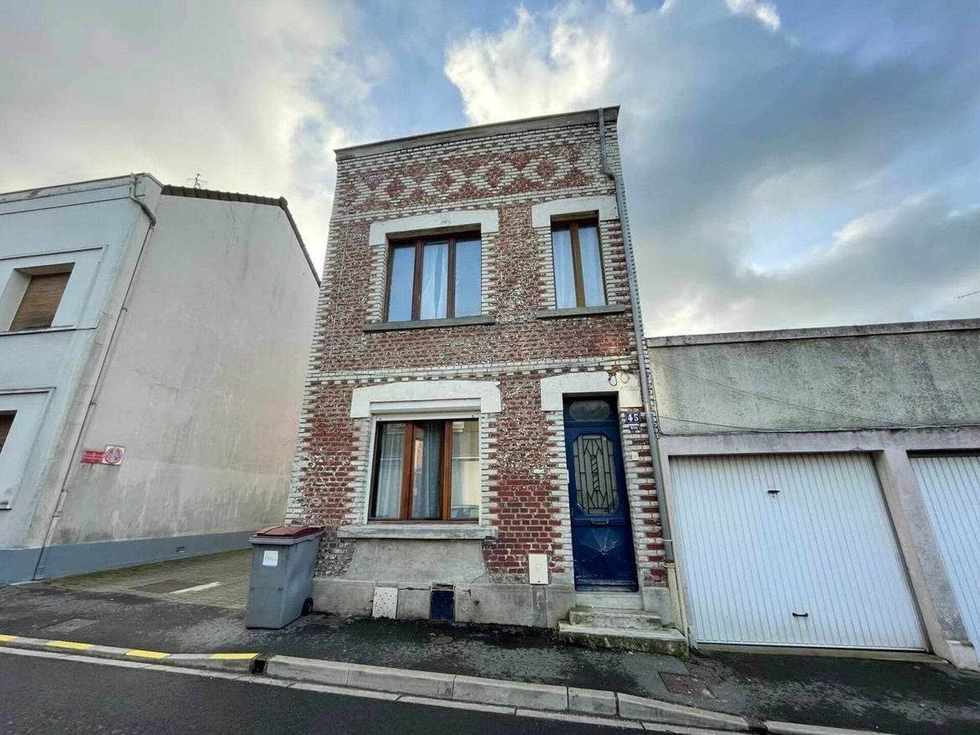 Immeuble 4 pièces 133 m² · à Saint-Quentin · 133 m² · 169 500 €