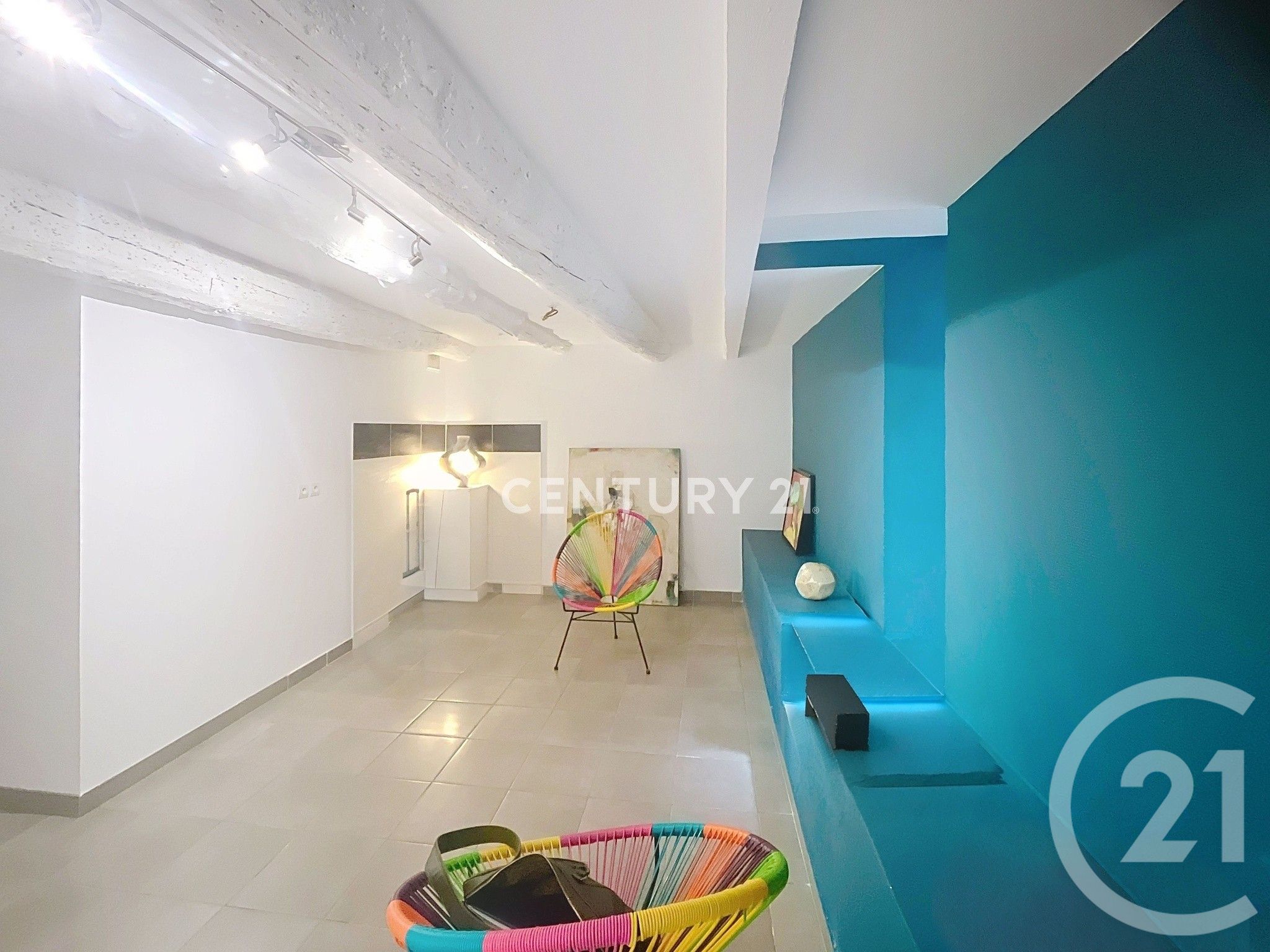 Local commercial  à louer Aubagne 13400