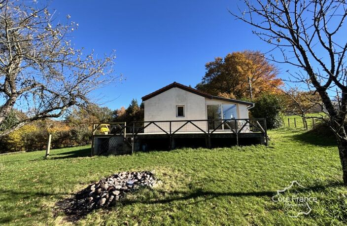 Maison d'été très charmante avec plus de 5 hectares du terra — photo 2