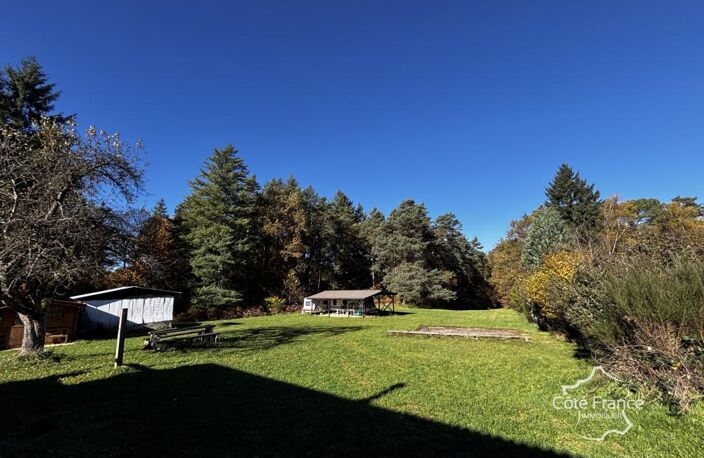 Maison d'été très charmante avec plus de 5 hectares du terra — photo 5