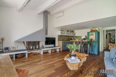 Appartement  735000 €