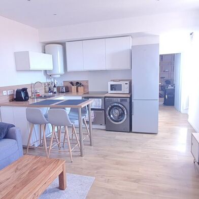 Appartement 1 pièces 730 €