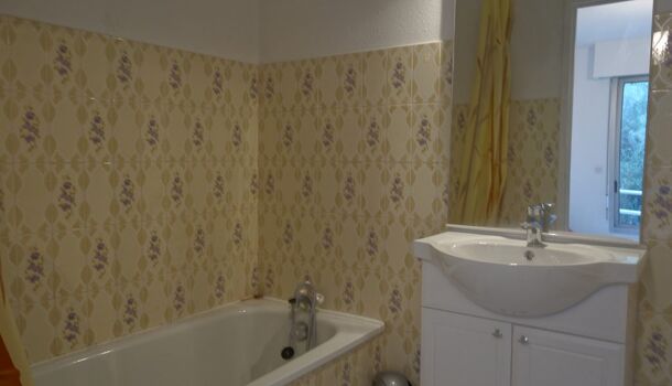 Appartement 2 pièces  à louer Ajaccio 20000