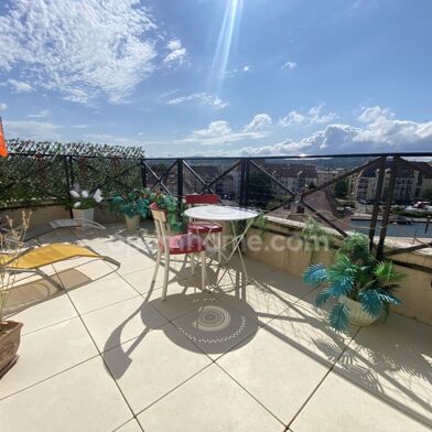 Appartement 5 pièces 290000 €