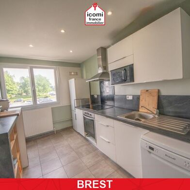 Appartement 5 pièces 160000 €