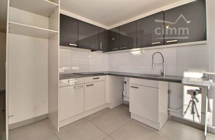Montpellier, Ovalie, Appartement 3 pièces de 66m² avec terrasse — photo 4