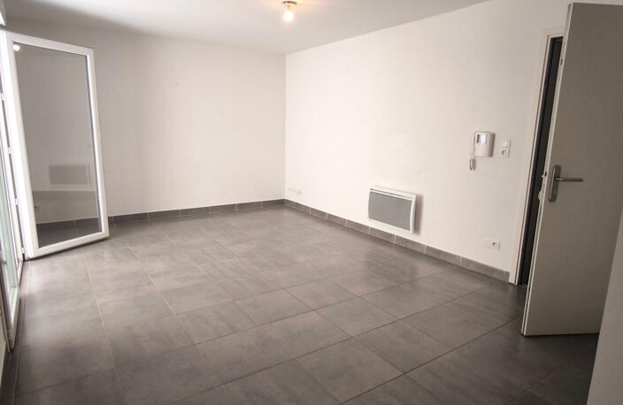 EXCLUSIVITE Appartement T2 avec terrasse et parking – Nîmes proche centre-ville — photo 2