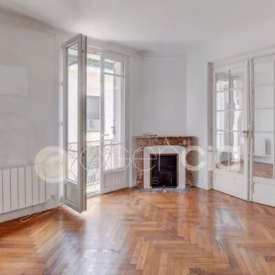 Appartement 4 pièces 1480 €