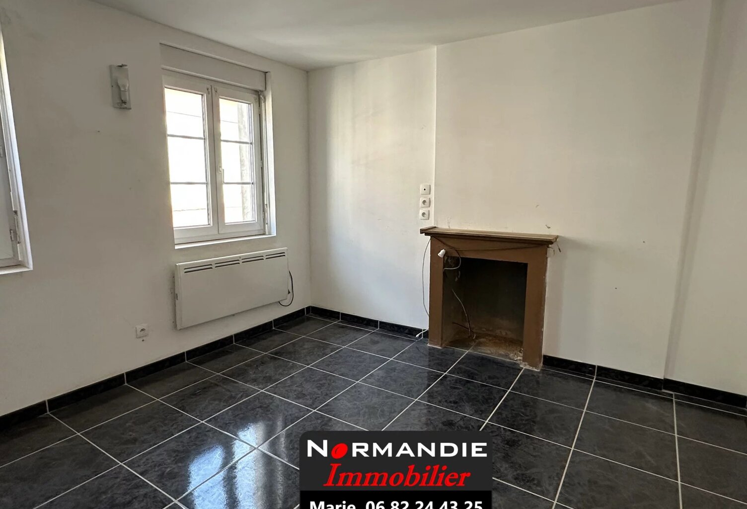 Maison de ville / LILLEBONNE — photo 1