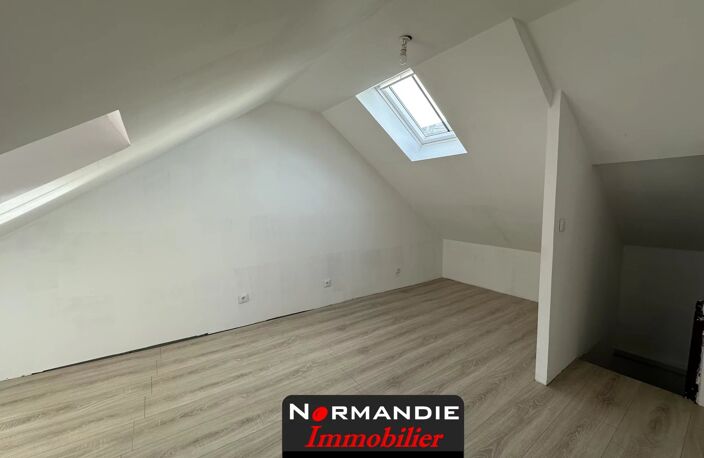 Maison de ville / LILLEBONNE — photo 2