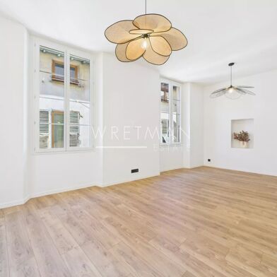 Appartement 4 pièces 549000 €