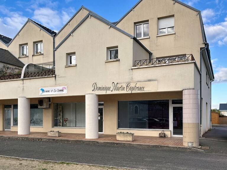 A vendre LHOMME (72),Local/bureau -Local commercial polyvalent en cœur de bourg — photo 1