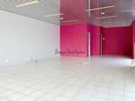 A vendre LHOMME (72),Local/bureau -Local commercial polyvalent en cœur de bourg — photo 2