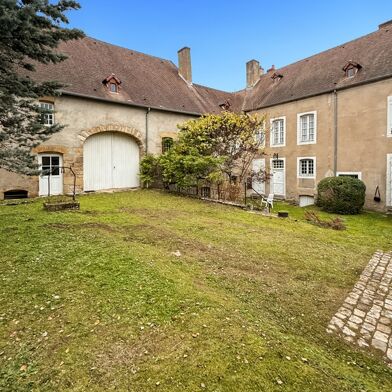 Maison 10 pièces 495000 €