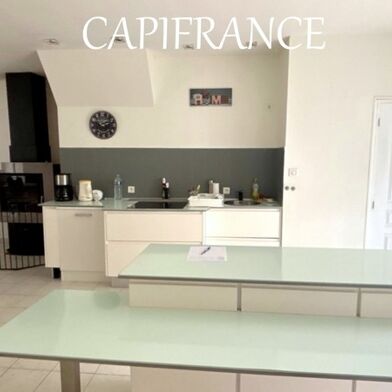 Maison 2 pièces 580 €