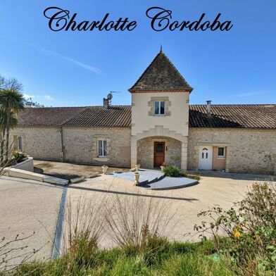 Maison 7 pièces 520000 €