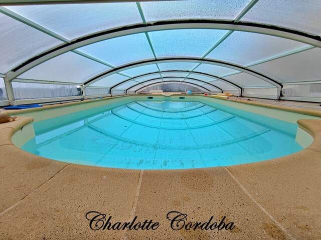 Domaine de caractère de 346m² aux portes de Marmande – Piscine, lac et 2 hectares — photo du bien