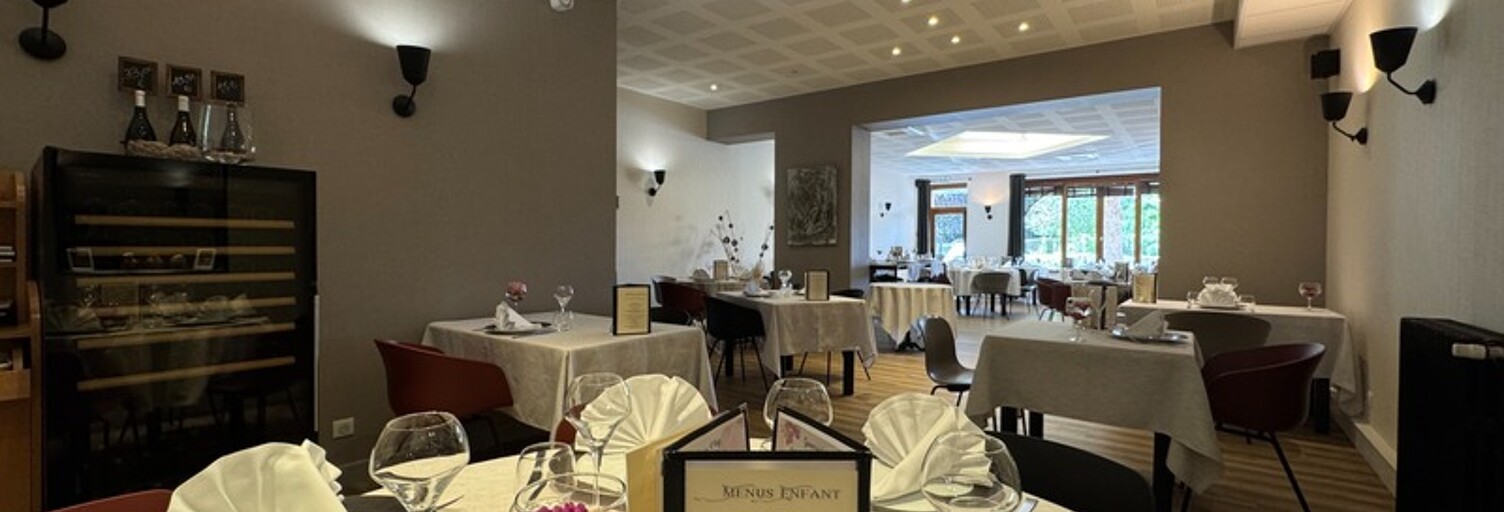 Commerce  1200 m² à vendre à Roanne (42300)