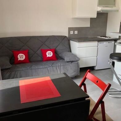 Appartement 1 pièces 425 €