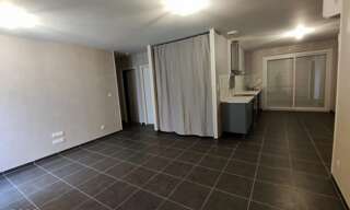 Maison 4 Pièces 70 m² à louer à La Couronne (16400)