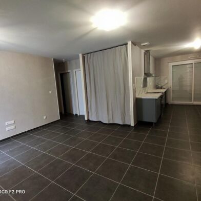 Maison 4 pièces 800 €