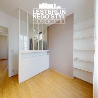 Appartement 2 pièces 700 €