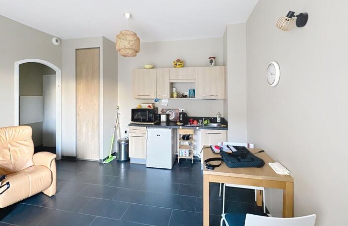 Appartement À Vendre Avignon Extra-Muros, résidence séniors, rez-de-chaussée, accès PMR, terrasse, parking, Climatisation réversible — photo 3