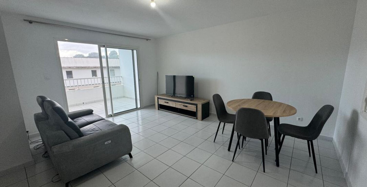 Appartement T3 meublé à Louer, Le Lamentin — photo 1