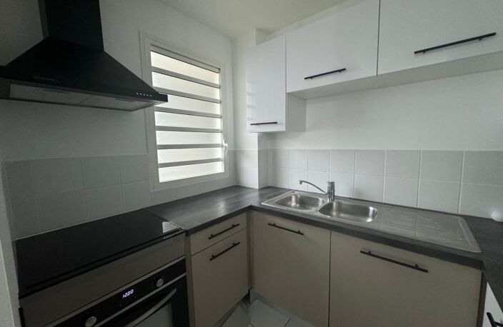 Appartement T3 meublé à Louer, Le Lamentin — photo 2