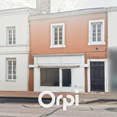 Appartement 3 pièces 162400 €