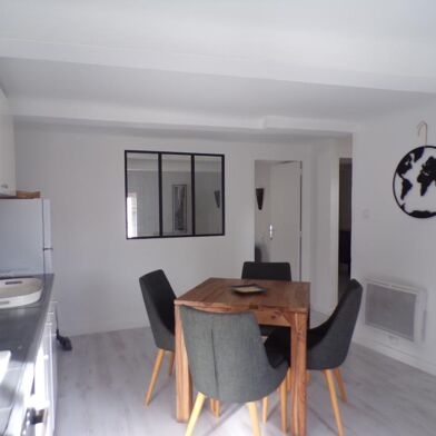 Appartement 3 pièces 800 €