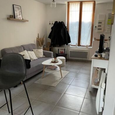 Appartement 2 pièces 533 €