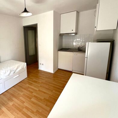 Appartement 1 pièces 540 €